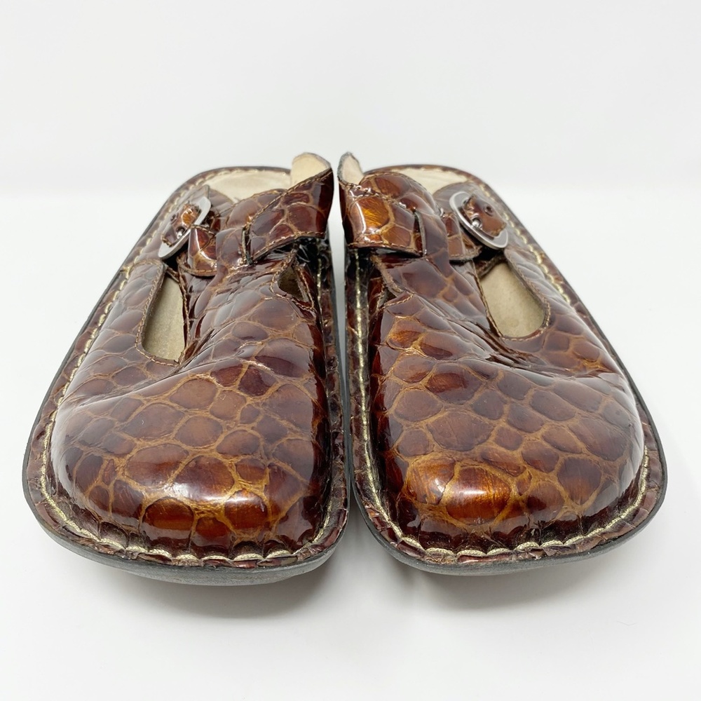 Alegria Choco Croco Clogs - Picture 4 of 8